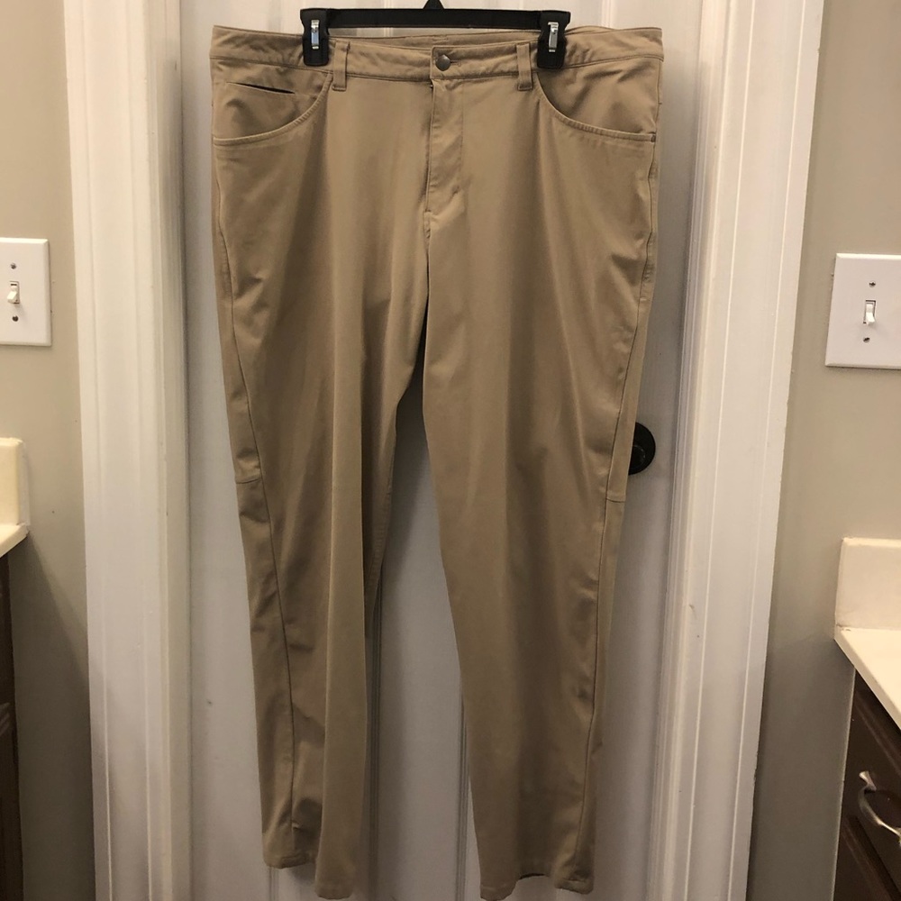 Lululemon khaki pants